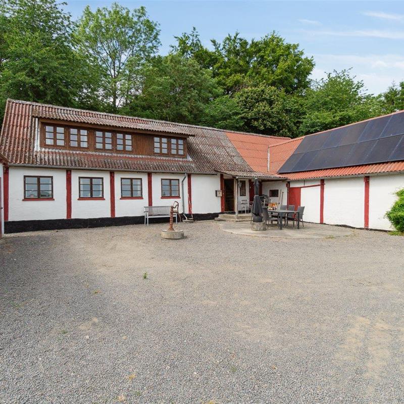 Sommerhus - 6 personer -  - Lyrsbyskov - 3751 - Østermarie