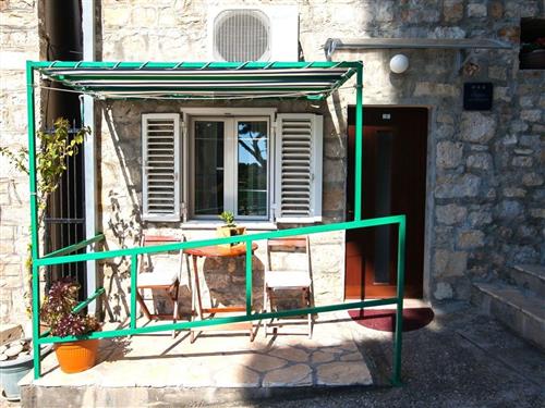 Holiday apartment - 2 persons -  - Ulica Hrvatskog preporoda - 21420 - Bol