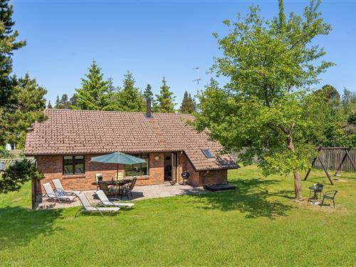 Sommerhus - 8 personer -  - Vildrosevej - Marielyst - 4873 - Væggerløse