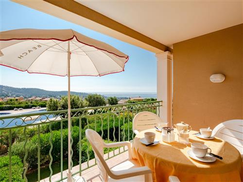 Holiday apartment - 4 persons -  - Les Issambres - 83380