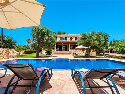 Holiday home - 10 persons -  - Diseminado Diseminados Var - Can Jordi, Colonia De Sant Jordi - 07640 - Colonia De Sant Jordi