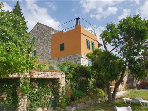 Holiday Home/Apartment - 6 persons -  - Srida Sela - 21327 - Podgora