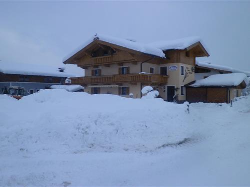 Holiday Home/Apartment - 5 persons -  - 6363 - Westendorf