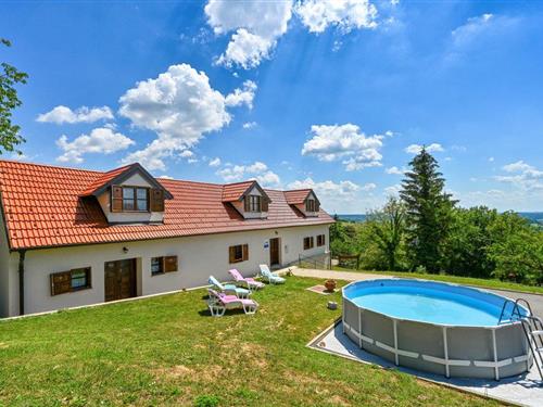 Sommerhus - 10 personer -  - Breznicki Hum - Zagreb-Breznicki Hum - 42225 - Breznicki Hum