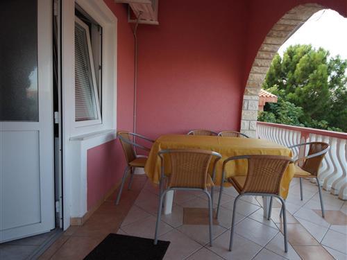 Holiday Home/Apartment - 5 persons -  - Vir - 23234 - Vir