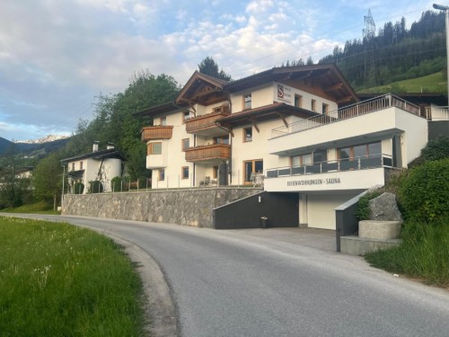 Holiday apartment - 5 persons -  - 6264 - Fügenberg