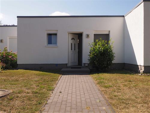 Ferienhaus - 2 Personen -  - Waldweg - 18119 - Rostock / Diedrichshagen