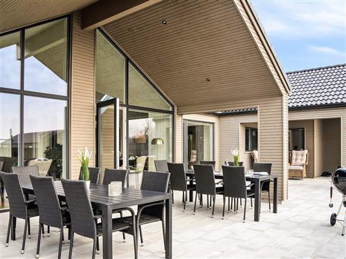 Sommerhus - 14 personer -  - Strandkrogen - Hasmark - 5450 - Otterup
