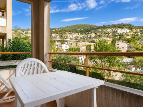Holiday apartment - 2 persons -  - 06130 - Grasse