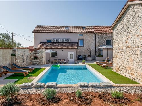 Holiday home - 8 persons -  - Cveki - Duga Uvala-Cokuni - 52208 - Duga Uvala