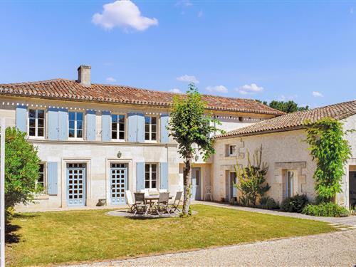 Semesterhus/Semesterlägenhet - 8 personer -  - Le Romarin, Rt de la Charente - 16290 - Champmillon