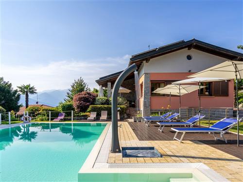 Holiday apartment - 4 persons -  - Luino - 21016