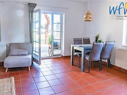 Holiday Home/Apartment - 4 persons -  - Zur Krepitzer Heide - 18556 - Dranske