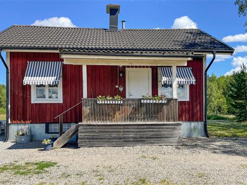 Semesterhus/Semesterlägenhet - 6 personer -  - Bergslagsvägen - 735 92 - Ramnäs