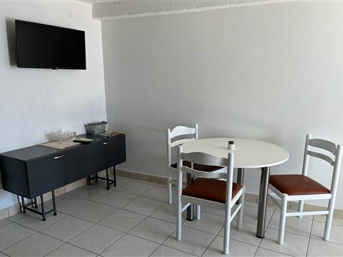 Holiday apartment - 3 persons -  - 21318 - Pisak
