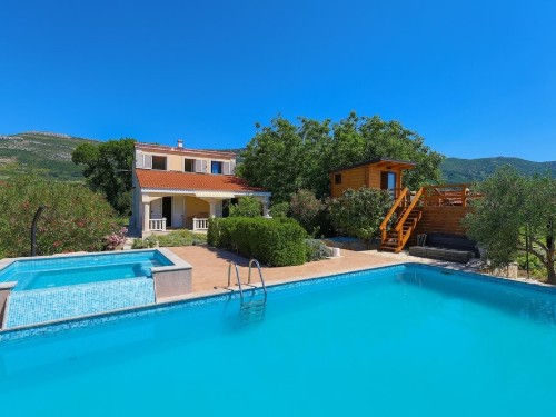 Feriehus - 10 personer -  - Put Gospe Stomorije - Trogir-Kastel Novi - 21216 - Kastel Novi