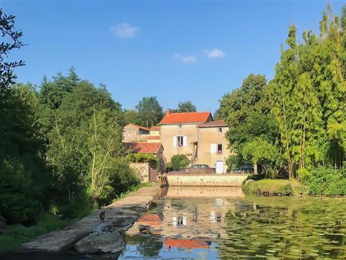 Holiday Home/Apartment - 5 persons -  - Moulin De Rochoux - Puy Du Fou - 79150 - Argentonnay