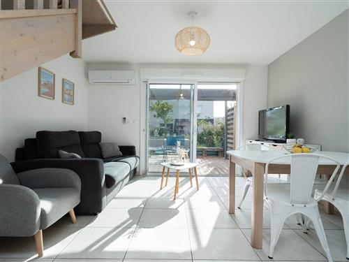 Holiday home - 4 persons -  - Serignan - 34410