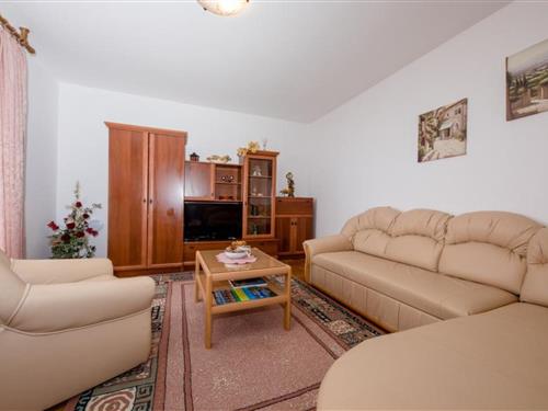 Holiday apartment - 5 persons -  - 51280 - Rab