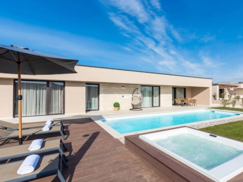 Villa - 6 personer -  - 52464 - Labinci