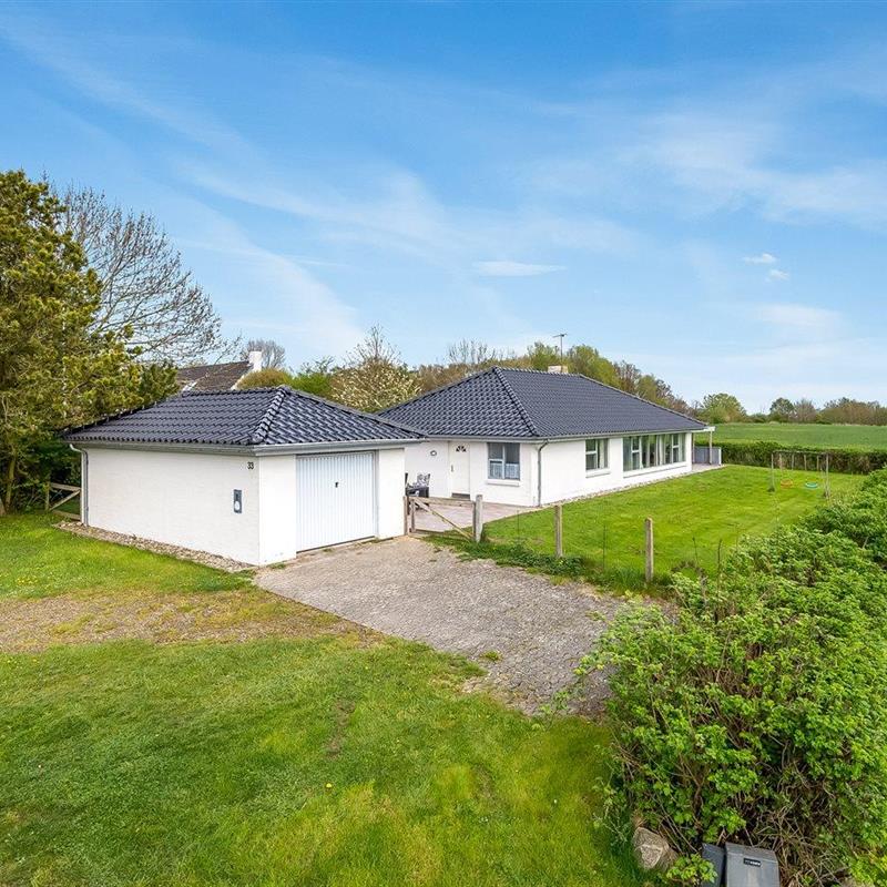 Sommerhus - 8 personer -  - Pøt Strandby - Pøt Strandby - 7130 - Juelsminde