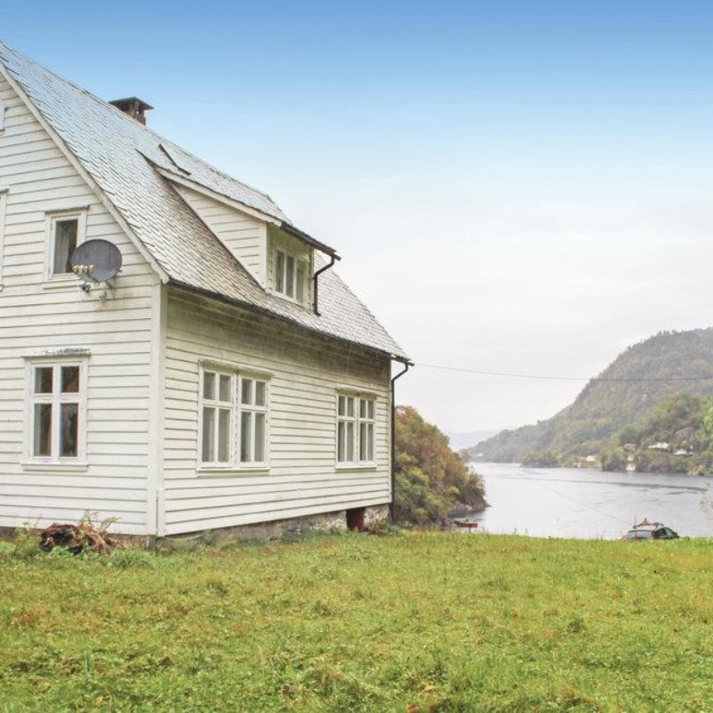 Ferielejlighed - 5 personer -  - Teigavegen - Bergsvåg/Lukksund - 5690 - Lundegrend