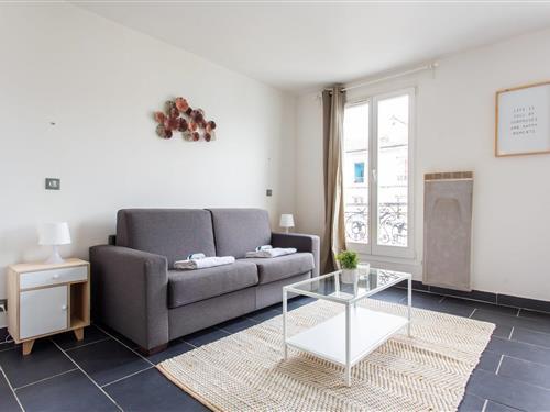 Holiday Home/Apartment - 2 persons -  - 93500 - Pantin