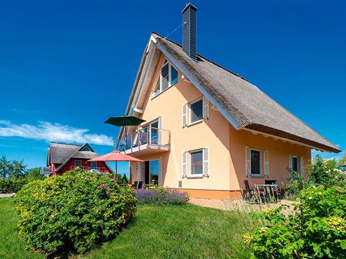 Holiday Home/Apartment - 4 persons -  - Am Breetzer Bodden - 18569 - Vieregge