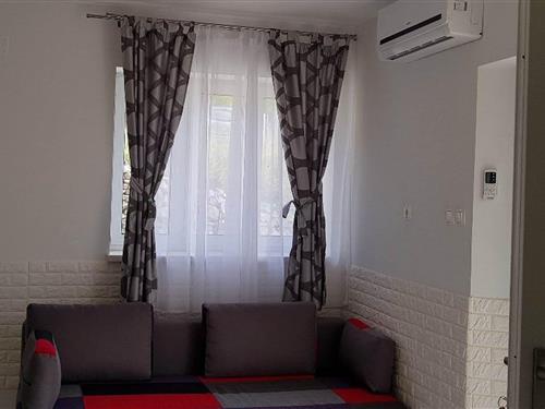 Holiday Home/Apartment - 4 persons -  - 21413 - Povlja