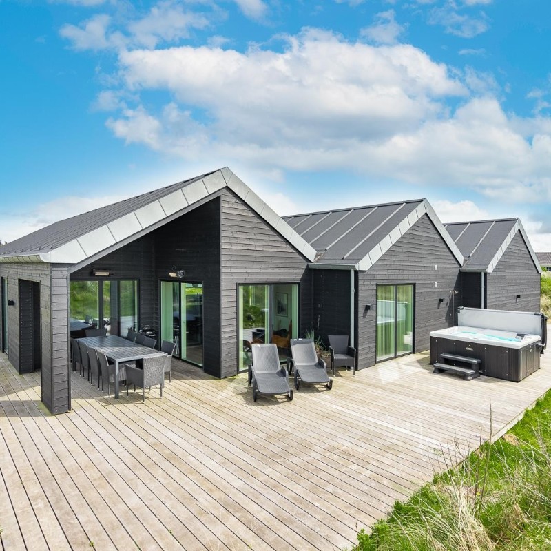 Sommerhus - 10 personer -  - Gyvelvej 7 A - 6854 - Henne Strand