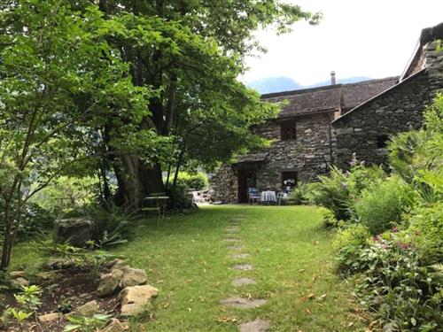 Ferieleilighet - 2 personer -  - Menzonio - 6692