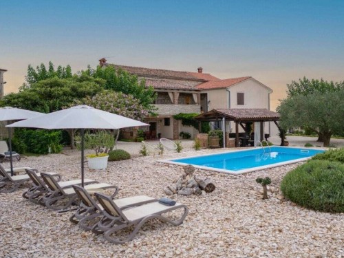 Holiday home - 7 persons -  - 52448 - Sv. Lovrec Bei Porec