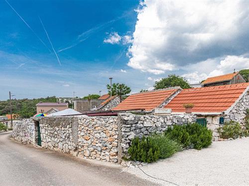 Fritidshus - 4 personer -  - Ostrici BB - Trogir_Blizna Donja - 21228 - Blizna Donja