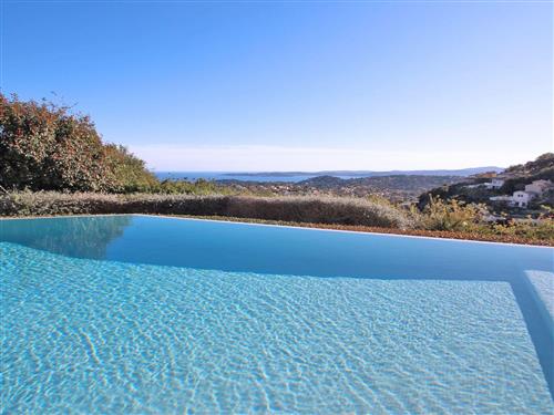 Holiday home - 10 persons -  - Sainte Maxime - 83120