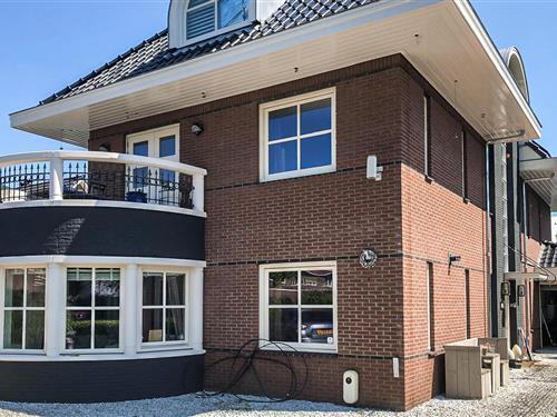 Holiday Home/Apartment - 10 persons -  - Serpentine - 2496 VR - Den Haag