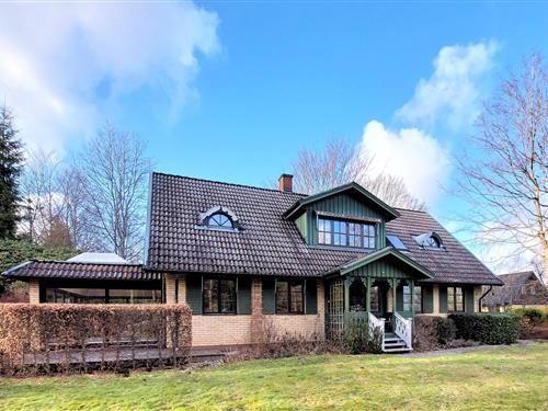 Holiday home - 8 persons -  - Blomstervägen - Åsljunga/Örkelljunga - 286 82 - Åsljunga