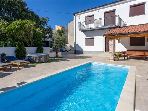 Holiday home - 6 persons -  - Ulica Ivana Voncine - 51250 - Novi Vinodolski