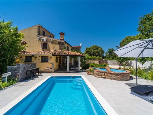 Sommerhus - 8 personer -  - Veliki Vareski bb - Duga Uvala-Veliki Vareski - 52208 - Veliki Vareski