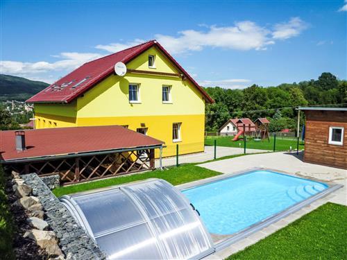 Sommerhus - 18 personer -  - Jílové - 407 01