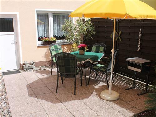 Ferienhaus - 3 Personen -  - Jahnstraße - 17159 - Dargun