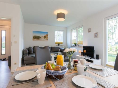 Ferielejlighed - 4 personer -  - Seestraße - 18211 - Börgerende