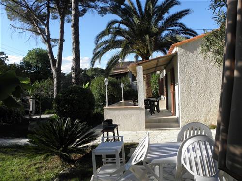 Holiday home - 6 persons -  - Le Cannet - 06110