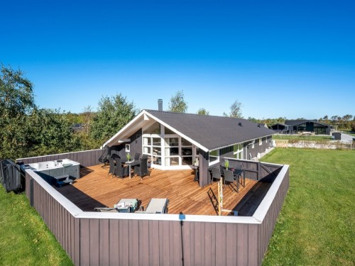 Sommerhus - 10 personer -  - Nordmarken - Bork Havn - 6893 - Hemmet Strand