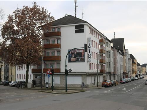 Holiday Home/Apartment - 4 persons -  - 45144 - Essen