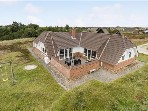 Sommerhus - 10 personer -  - Toppebjerg - Bjerregård - 6960 - Hvide Sande