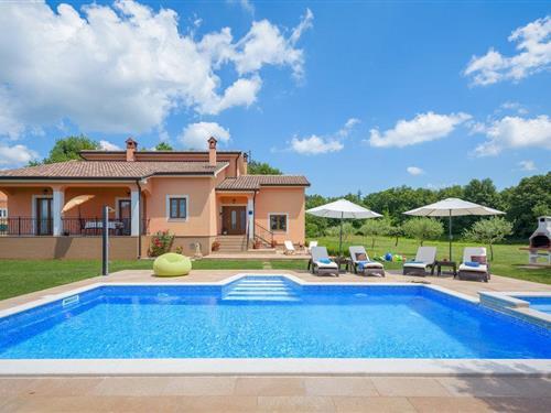 Sommerhus - 6 personer -  - Radetici - Tinjan-Radetici - 52444 - Tinjan