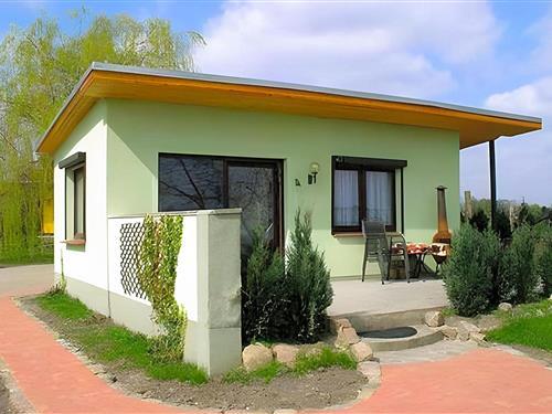 Holiday Home/Apartment - 2 persons -  - Gartenanlage am Jabeler See - 17194 - Jabel