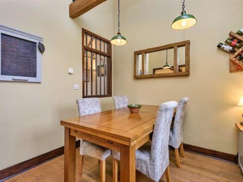 Holiday home - 4 persons -  - ME13 0BF - Faversham