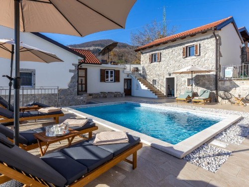 Feriehus - 10 personer -  - Poljane - Opatija-Poljane - 51414 - Poljane