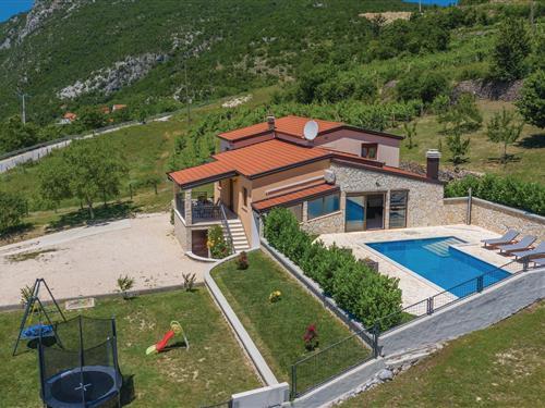 Sommerhus - 8 personer -  - Hrvatskih branitelja - Makarska-Ricice - 21267 - Ricice